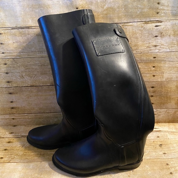 Burberry Rubber Boots - Picture 1 of 8